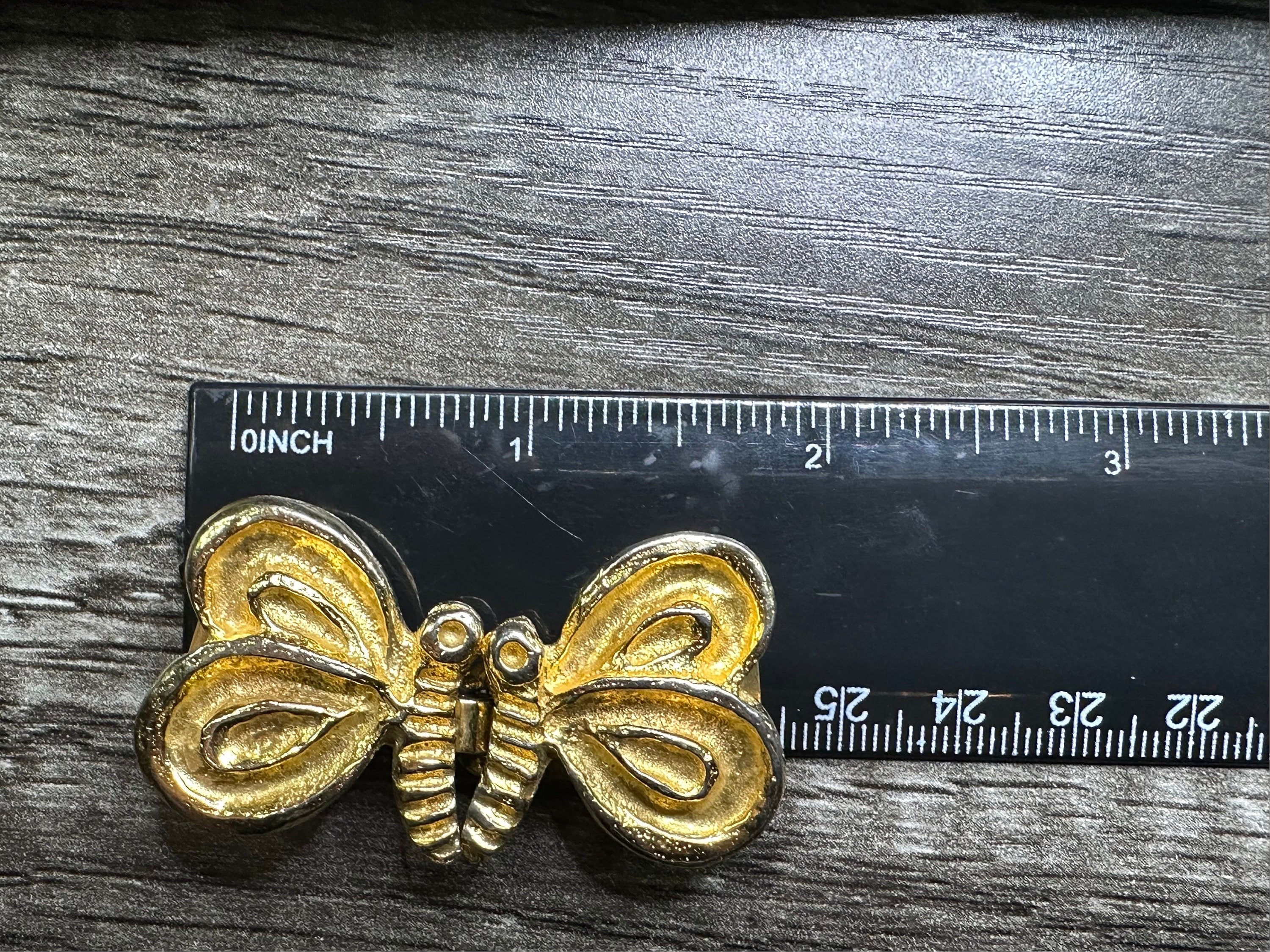 Vintage 70s Mimi di N large butterfly designer belt buckle Vintage 1970 main image 3