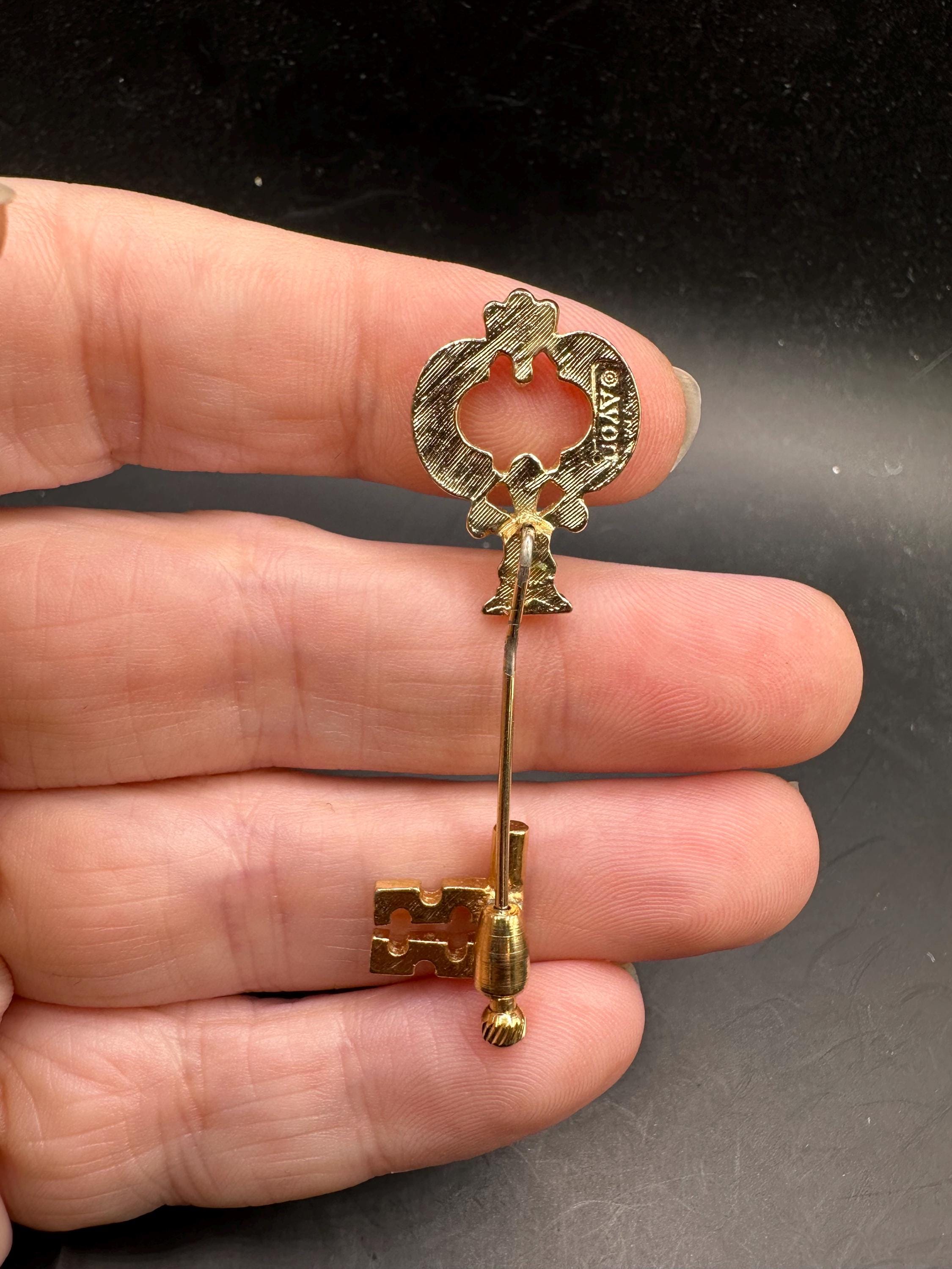 Vintage Renaissance Royal Key Stick Pin - Etsy