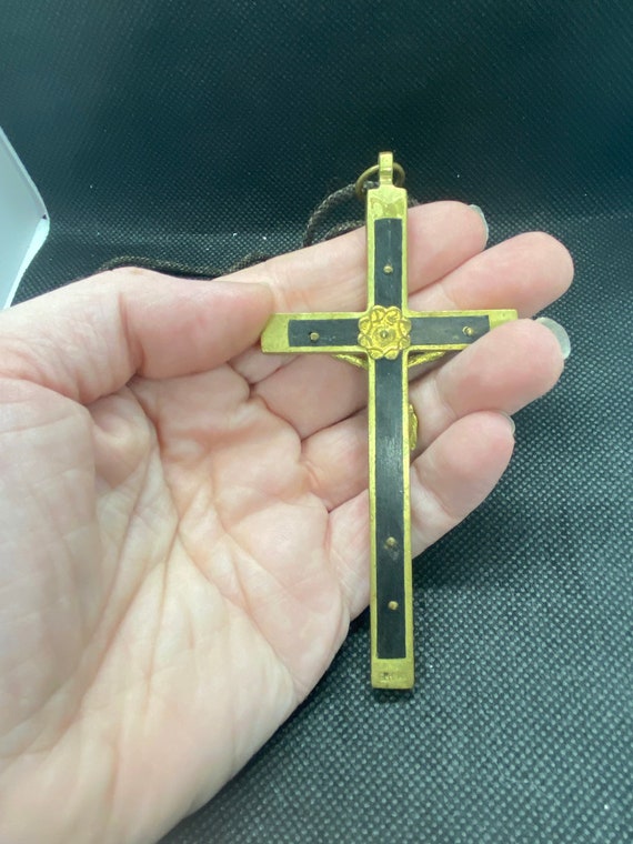 Vintage Religious Oversized Pendant Cross Crucifix - image 4