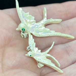 Pair of Vintage Bird Swallow Scatter Pins white Iridescent color