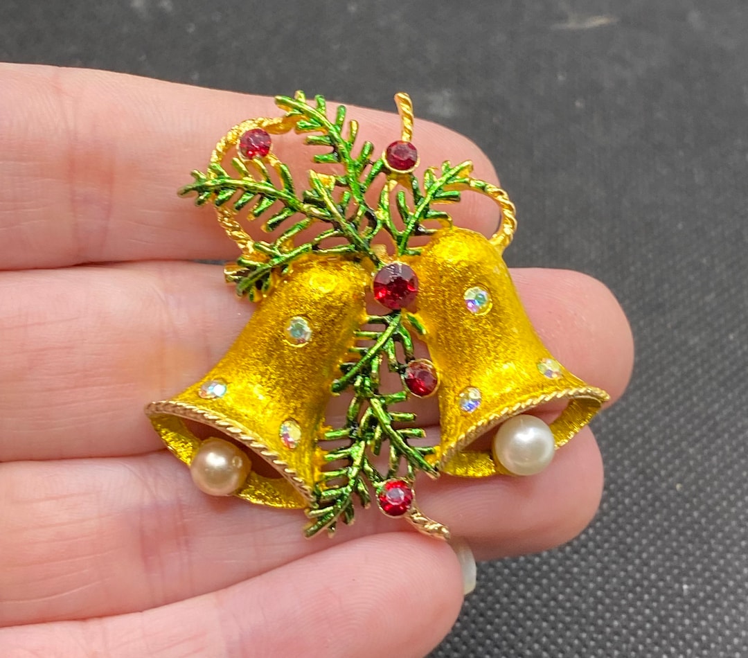 Vintage Christmas Bell Pin - Etsy