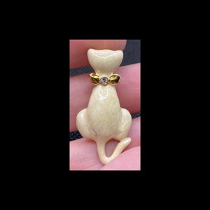 Vintage Cat Enamel Pin