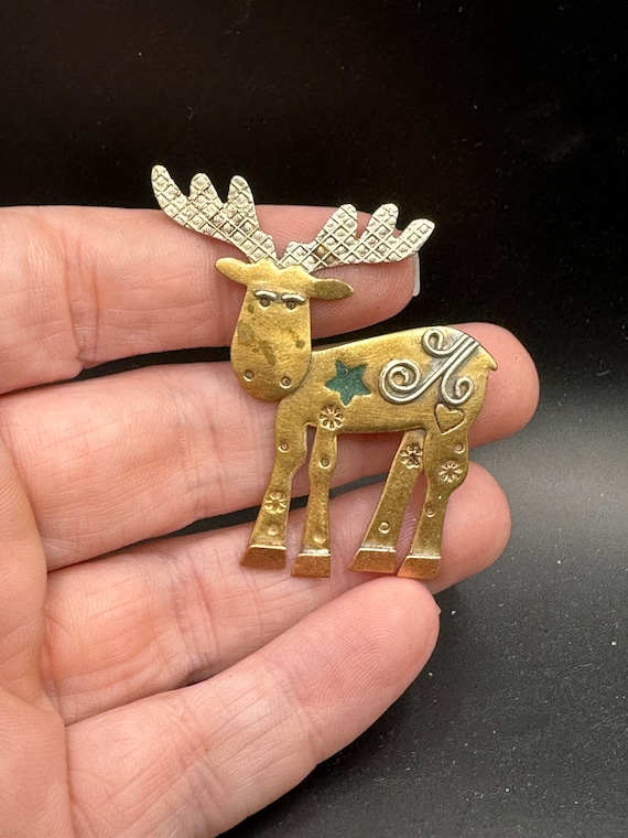 Vintage mixed metal reindeer Gem