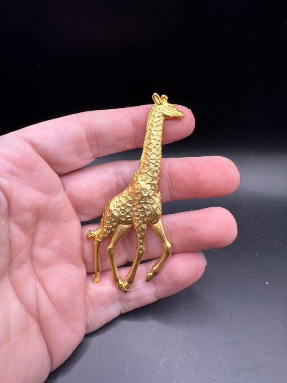 Vintage Giraffe Pin - image 1