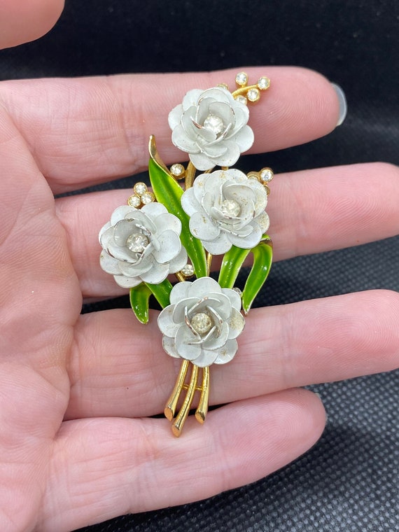 Vintage Large Trifari Rhinestone Flower Pin Statement… Gem
