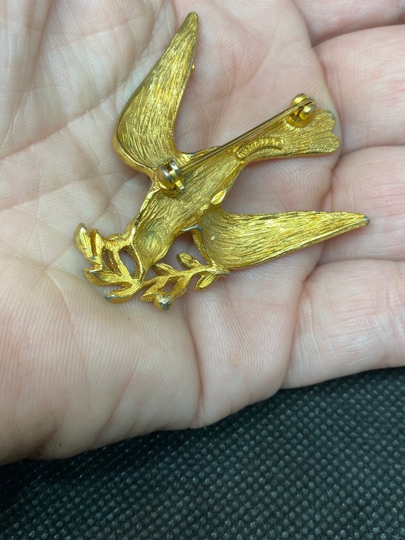 Vintage Marvella Gold Tone Bird Swallow Brooch - image 2