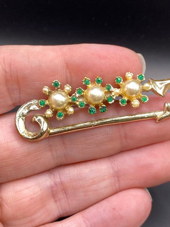 Vintage Floral Faux Pearl Rhinestone Safety Pin S… - image 4