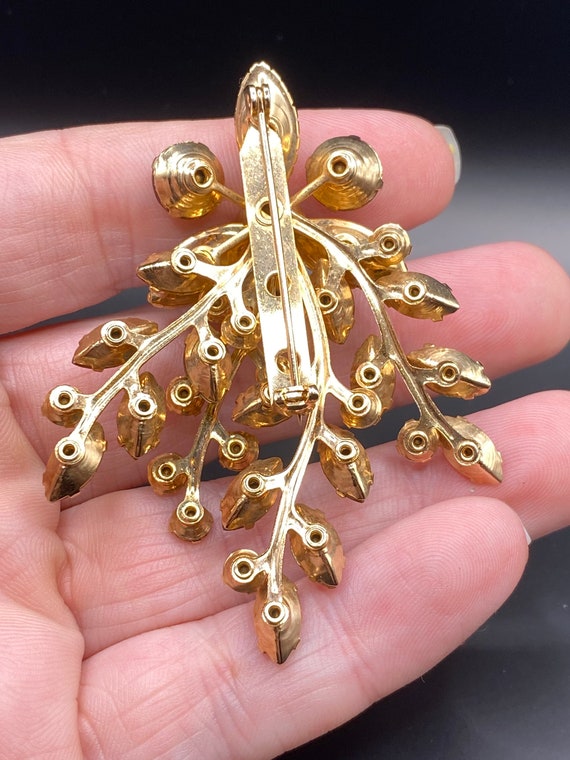 Vintage Rhinestone Flower Pin Brooch - image 3