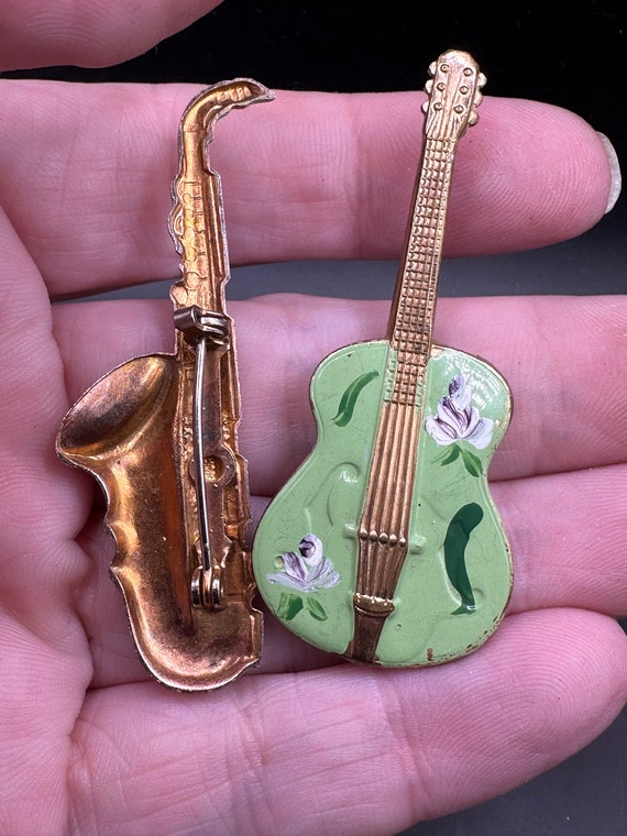 Vintage Pair of Guitar and Saxophone Floral Ename… - image 4