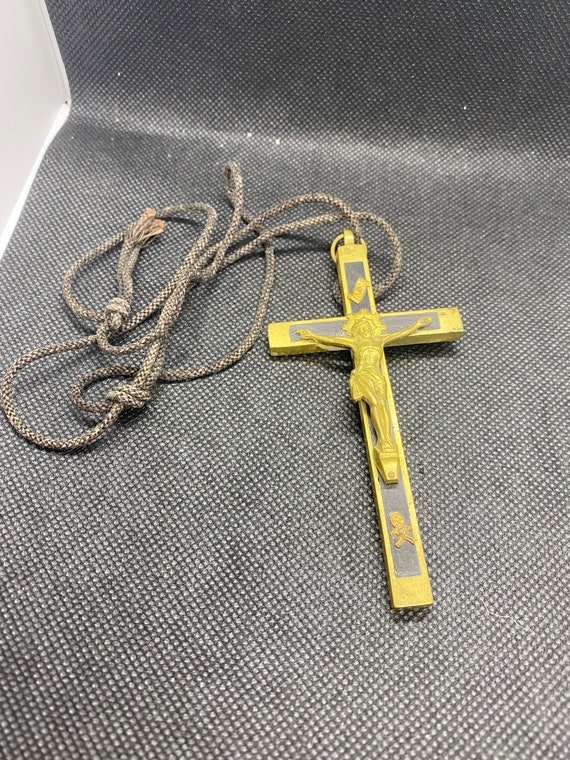 Vintage Religious Oversized Pendant Cross Crucifix - image 2