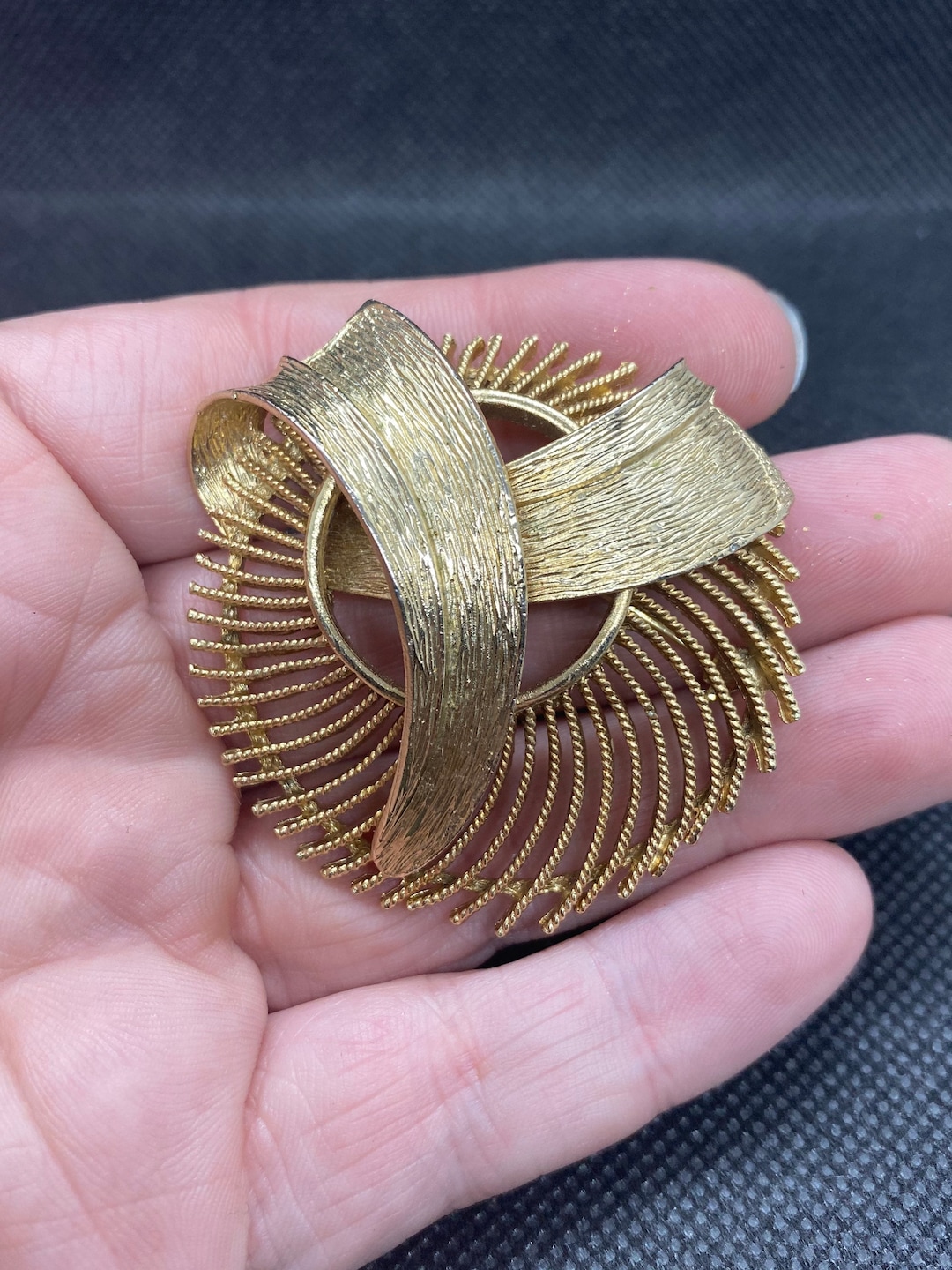 Pin Moderno Vintage Modernist Pin by Capri - Etsy