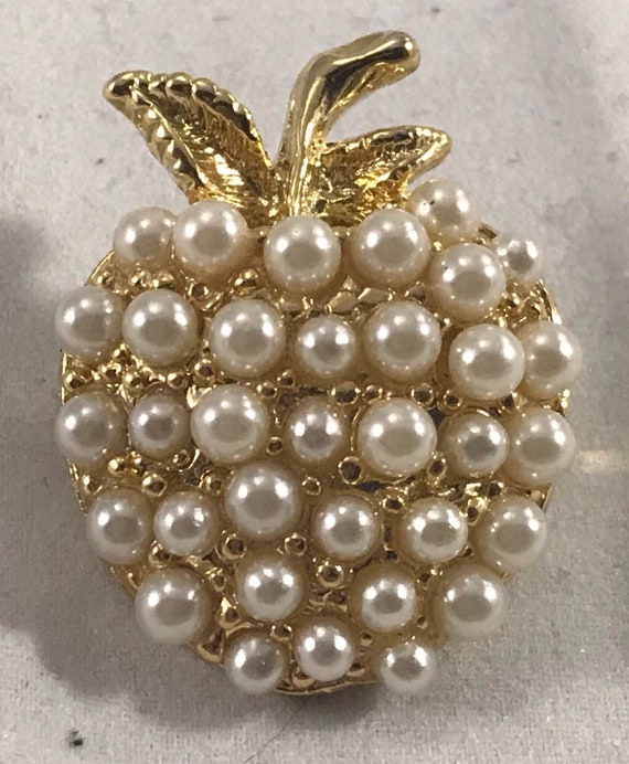 vintage Apple Pin with Faux Pearls - image 2