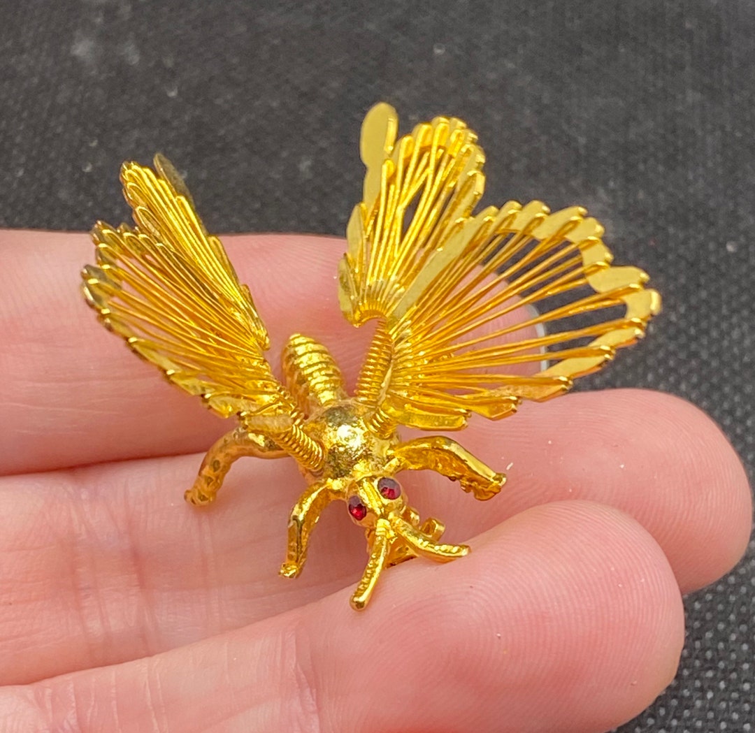 Vintage Rhinestone Butterfly Pin With Moving Wings Trembling Trembler ...