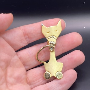 Vintage Mod Mid Century Modern Hip Cat Pin