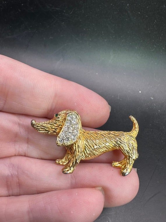 Vintage dachshund wiener dog pin