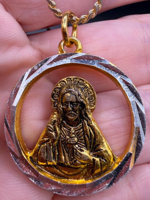 Vintage Sacred Heart of Jesus Mixed Metal Pendant Necklace from Hong Kong View 4