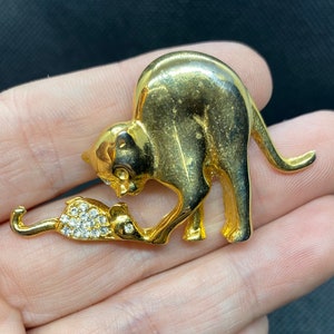 Vintage Cat Pin