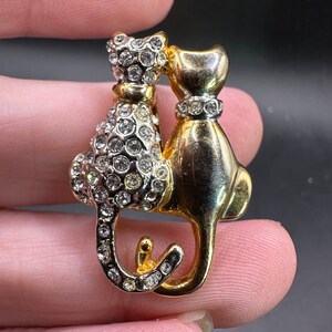 Vintage Cat Pin