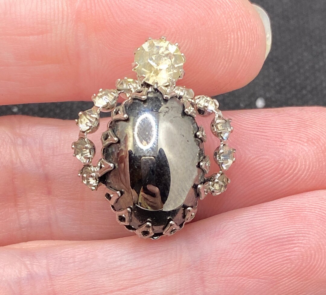 Vintage Rhinestone Pin - Etsy