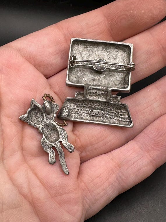 Vintage Cat Playing with Computer Mouse Pin by JJ - image 2