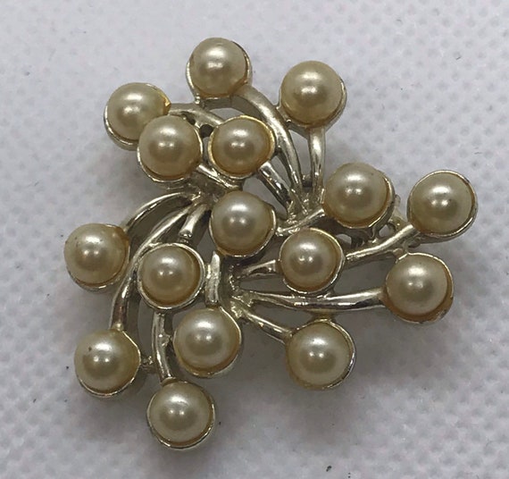 Emmons Faux Pearl Pin Brooch Bridal Jewelry