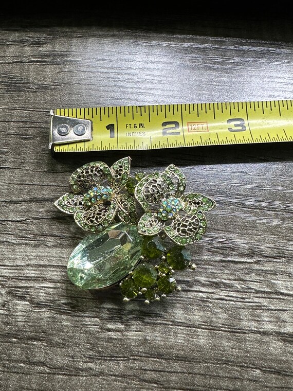 Vintage flower Rhinestone Pin or Pendant - image 5