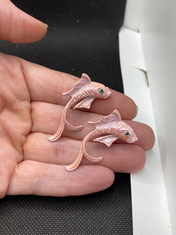 Vintage Pink Fancy Fish Scatter Pins