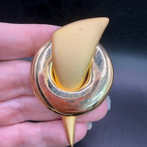 Vintage 1980s Freeform Wave Brooch Triangle Circle , Brushed Gold Tone Statement Piece Brooch Pin