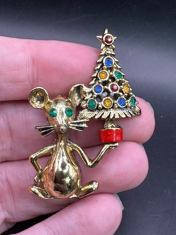 Christmas Crystal Garland Green Enamel Vintage Figural Brooch