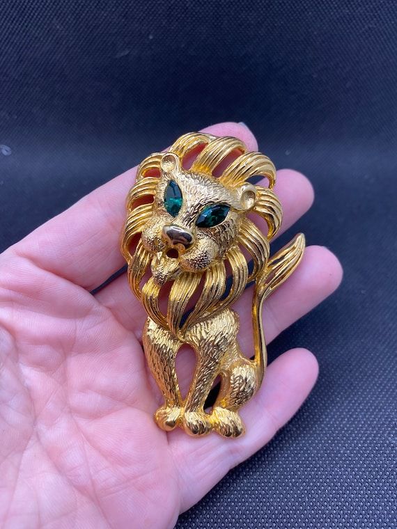 Vintage Gold-tone Lion Pin with rhinestone accents