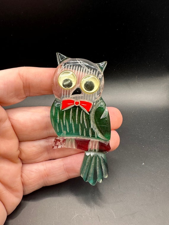 Vintage Hand Carved Lucite Owl Brooch Dapper Man B