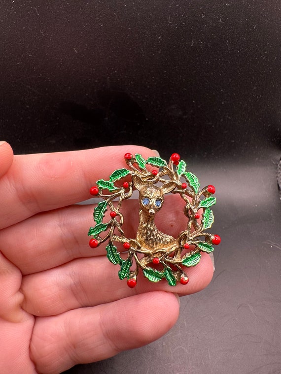 Vintage Reindeer Christmas Wreath Pin - image 2