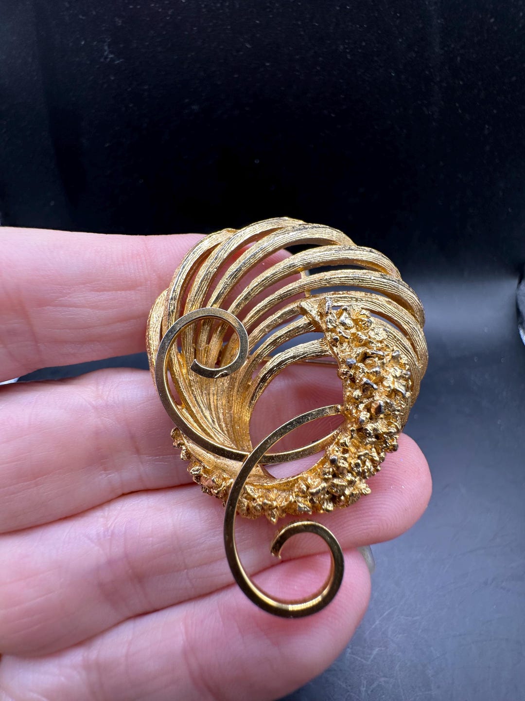 Modern Pin Vintage Modern Abstract Swirl Pin - Etsy