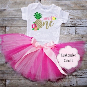 Pineapple First Birthday, Pineapple Party, Luau First Birthday Outfit, Hawaiian 1st Birthday, Sweet One Pineapple, 1st Luau Birthday Party