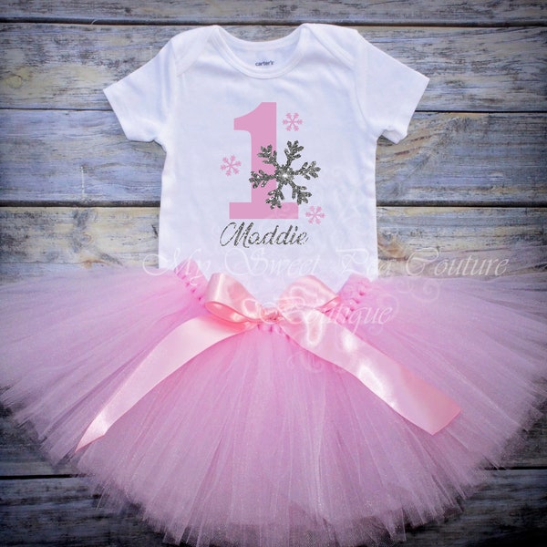 Snow Flake First Birthday Outfit- Cake Smash Outfit- 1st Birthday- Winter Birthday- First Birthday- Tutu Outfit- Winter Onederland- One