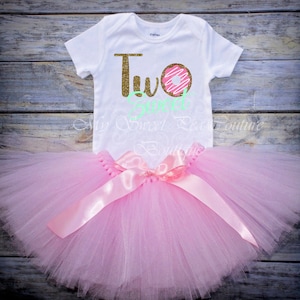Donut Grow Up Two Sweet 2nd Birthday Outfit for Girls - Cake Smash Party Shirt - Toddler Gift