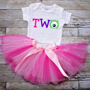 Tutu pour le 2e anniversaire, T-shirt personnalisé avec prénom | Tutu double épaisseur fait main, vinyle thermocollant - Robe de fête pour enfants (filles et garçons) image 3