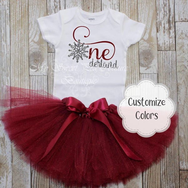 Winter Onederland Snowflake First Birthday Outfit: Cake Smash Tutu for Christmas Wonderland Celebration