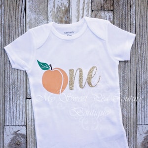 Sweet Peach 1st Birthday Outfit: Southern-Inspired Cake Smash Ensemble for Baby Girls