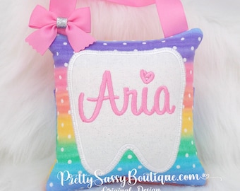 Rainbow Tooth Fairy Pillow, Personalized Tooth Fairy Pillow, Tooth Pillow, Tooth Fairy Pillow Girl, Tooth Pouch, Tooth Bag, Tooth Fairy Kit