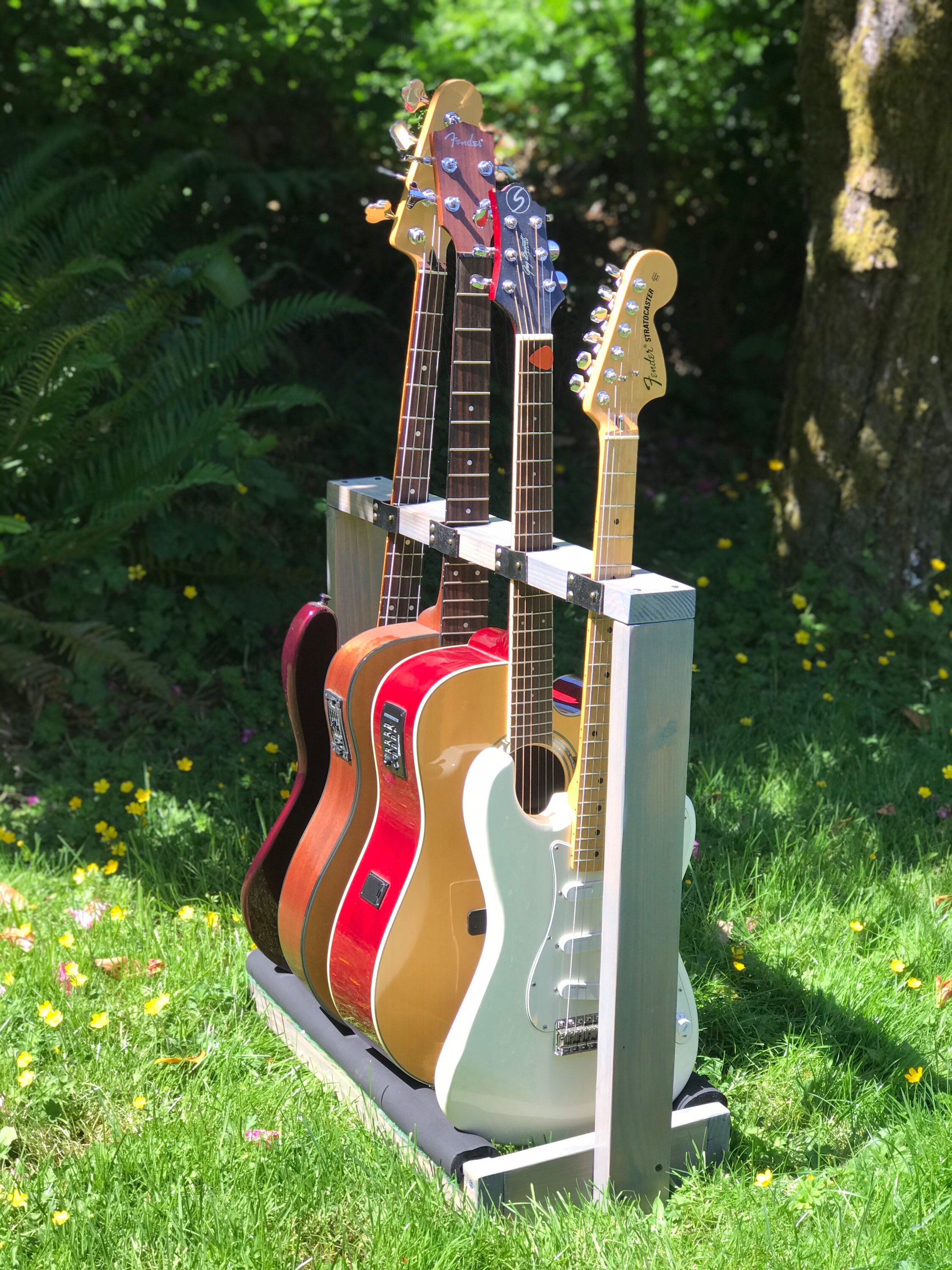 Wood Multiple Guitar Stand,guitar Rack,guitar Furniture,guitarist Birthday  Gift,guitar Room Decor,musical Instrument Stand 