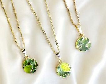 Peridot  Necklace Gold, Green Peridot Coin Pendant Necklace, Mojave Gemstone Necklace, Green Crystal Jewelry, August Birthstone Gift for Her