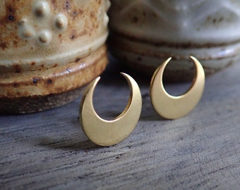 Crescent Moon Earrings, Moon Stud Earrings, Celestial Earrings, Raw Brass Earrings, Moon Earrings, Lunar Jewelry, Crescent Moon Studs