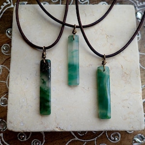 Mens Jade Necklace, Leather Necklace for Men, Jade Pendant Necklace, Jade Necklace Man,Mens Stone Necklace,Genuine Jade Jewelry Gift for Him