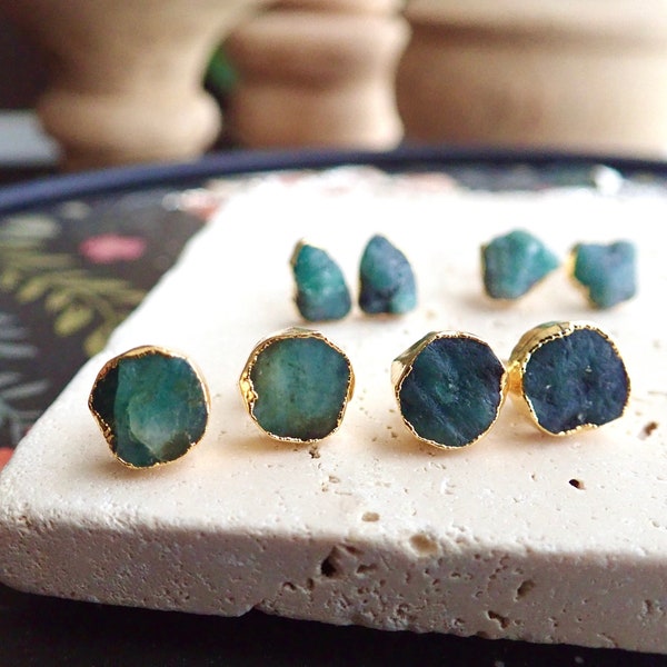 Emerald Stud Earrings, May Birthstone Earrings, Natural Raw Gemstone Earrings, Emerald Jewelry, May Birthday Gift, Bridesmaid Jewelry Gift