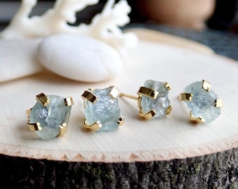 Raw Aquamarine Studs Earrings, Aquamarine Jewelry, Birthstone Post Earrings, Natural Gemstone Prong Earrings, March Birthstone Jewelry