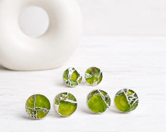 Round Peridot Green Mojave Gemstone Stud Earrings  – August Birthstone Gift for Her - Boho Kintsugi Post Earrings - Peridot Jewelry Gift