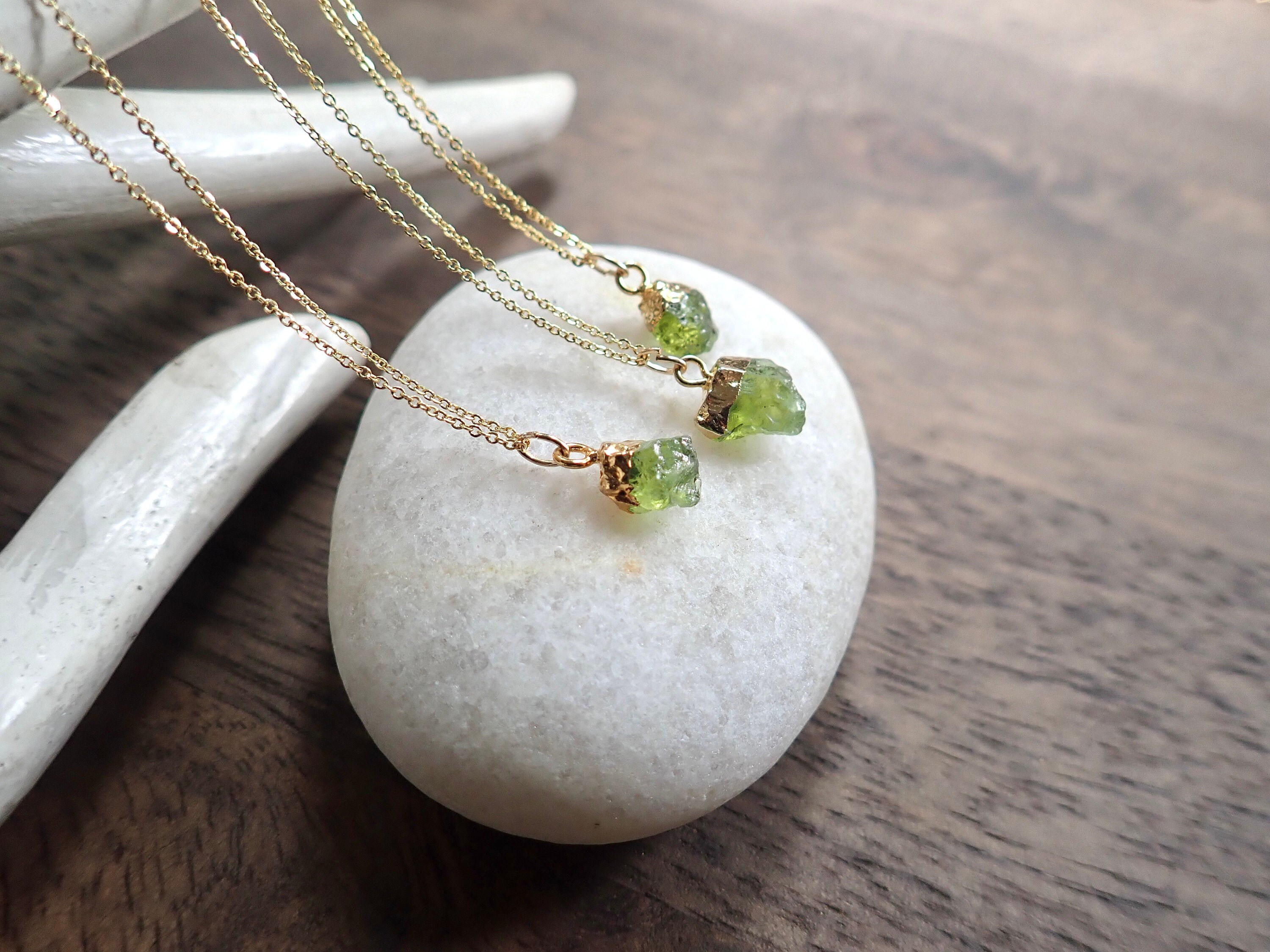 Raw peridot necklace deals