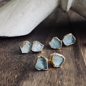 Raw Aquamarine Stud Earrings, Natural Gemstone Earrings, March Birthstone Gift, Aquamarine Jewelry, Birthstone Jewelry, Bridesmaid Gift Gold