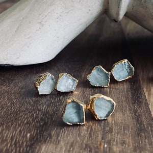 Raw Aquamarine Stud Earrings, Natural Gemstone Earrings, March Birthstone Gift, Aquamarine Jewelry, Birthstone Jewelry, Bridesmaid Gift Gold